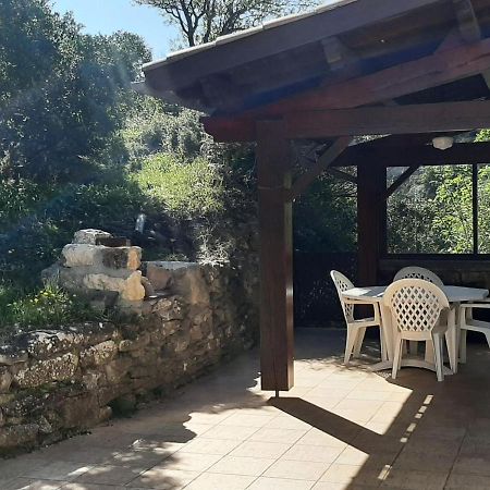 Cosy Holiday Home In Minerve With Garden Exteriör bild