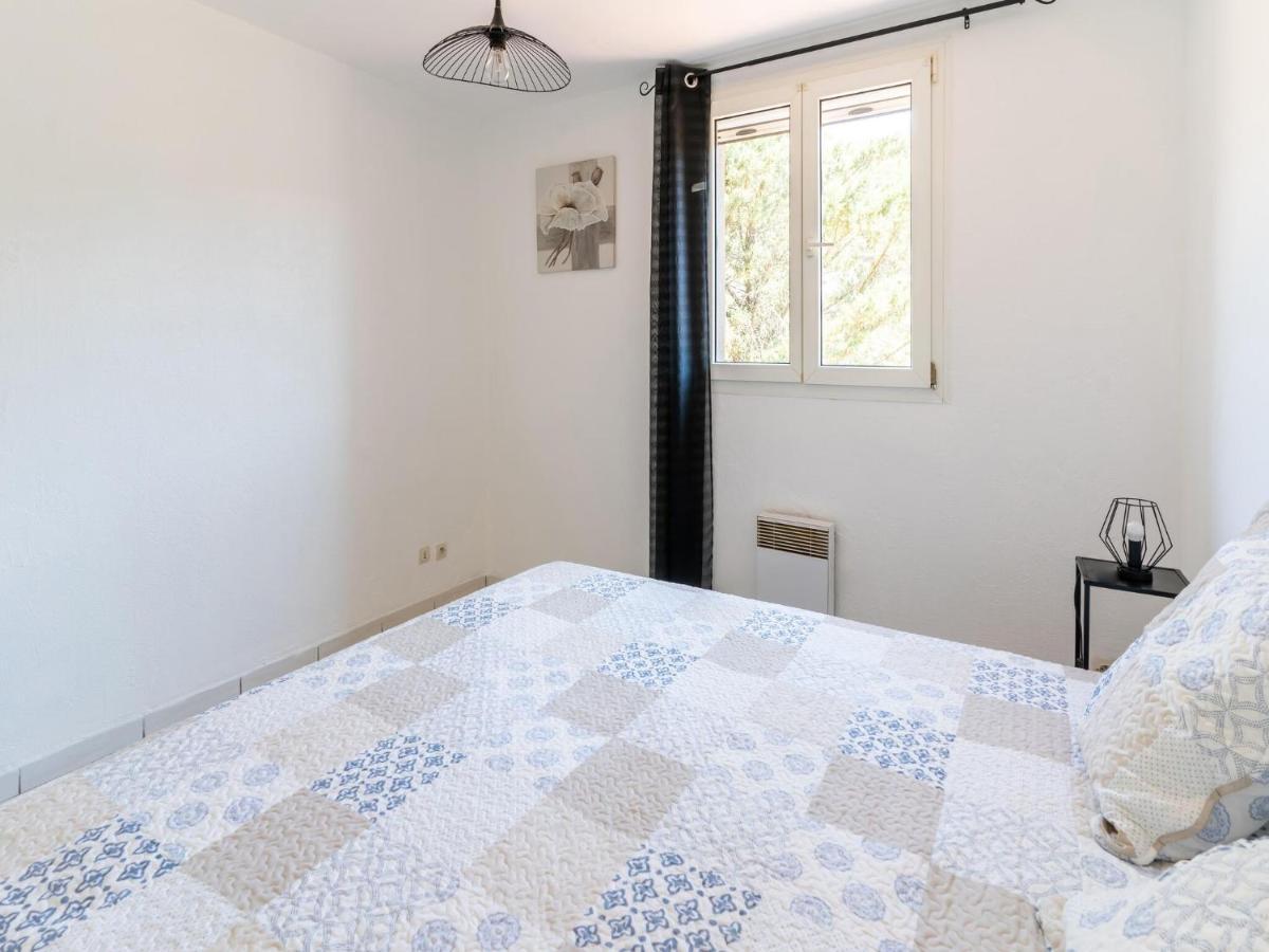 Cosy Holiday Home In Minerve With Garden Exteriör bild